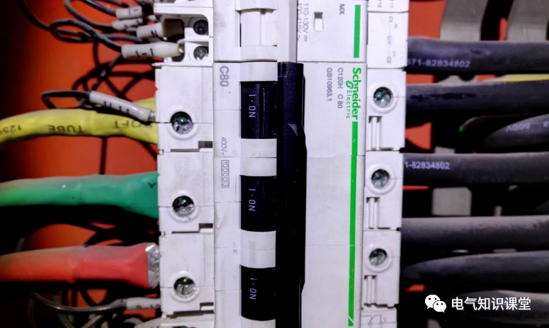 50d4de317a5e4c42b29faeedea2a1154~noop.image?_iz=58558&from=article.pc_detail&x-expires=1668397607&x-signature=XwCUH2Y1M9bC0TfC1yEeCmOPmgI%3D