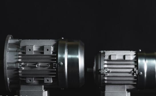 普通電機和防爆電機的區(qū)別（了解電機的不同類型及應用場景）