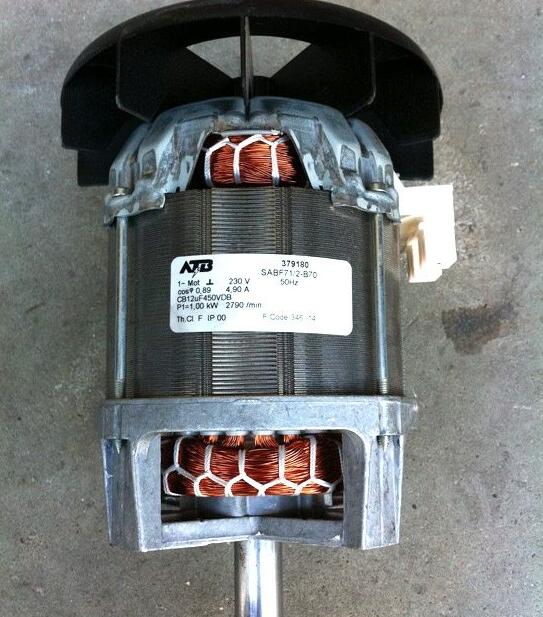 單相電機(jī)電容何時(shí)需要更換？