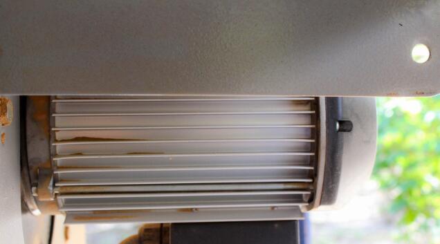 單相電機反轉方法大介紹（讓你輕松搞定倒順問題）