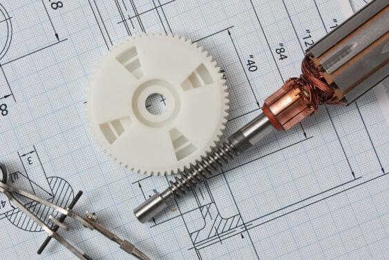 如何利用按鈕控制單相電機的運轉(zhuǎn)