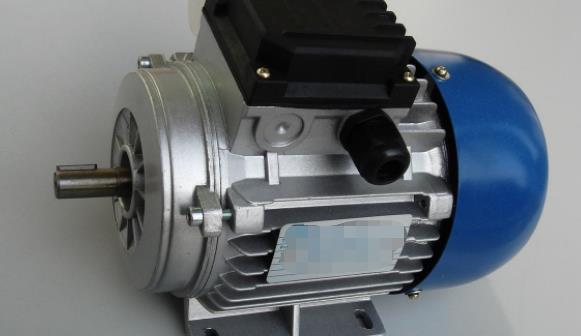 單相電機如何實現(xiàn)正反轉的調換？