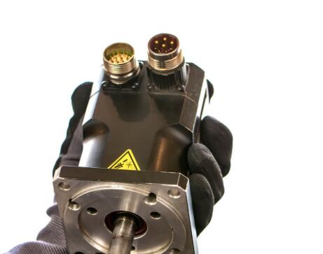 35kw電機(jī)銘牌，35kw電機(jī)銘牌的相關(guān)介紹