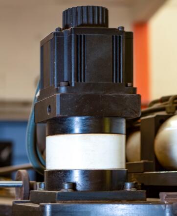 日立3噸貨梯電機功率，日立3噸貨梯電機的規(guī)格和功率