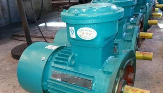 夏利a十換雨刷電機(jī)，夏利a十雨刷電機(jī)更換方法