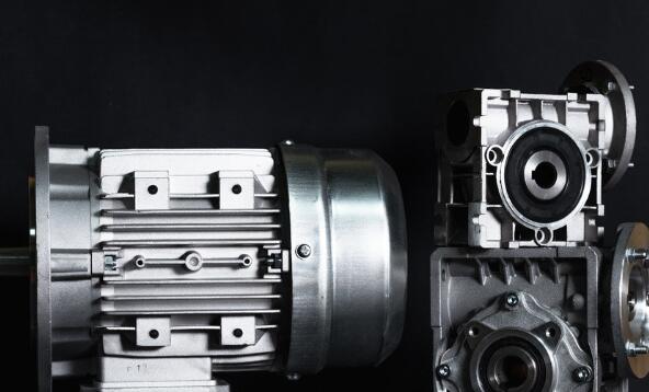 直流串勵電機機頭，直流串勵電機機頭的工作原理和應用