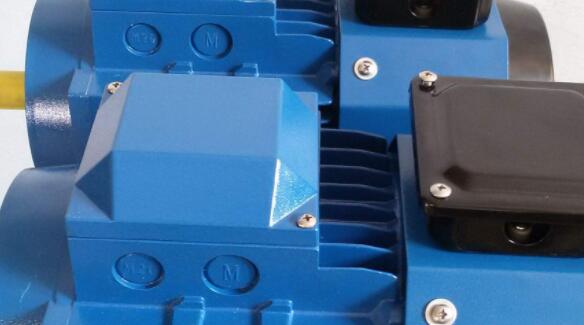 雅迪朗翼200電機(jī)，詳解雅迪朗翼200電機(jī)的性能與特點(diǎn)