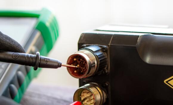 常州創(chuàng)偉步進(jìn)電機(jī)，步進(jìn)電機(jī)的特點(diǎn)和應(yīng)用介紹