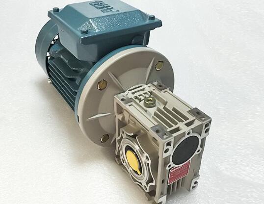 派克漢尼芬推出了一系列結(jié)構(gòu)緊湊、性價比高的新型伺服電機(jī) 適用于防爆兩區(qū)環(huán)境