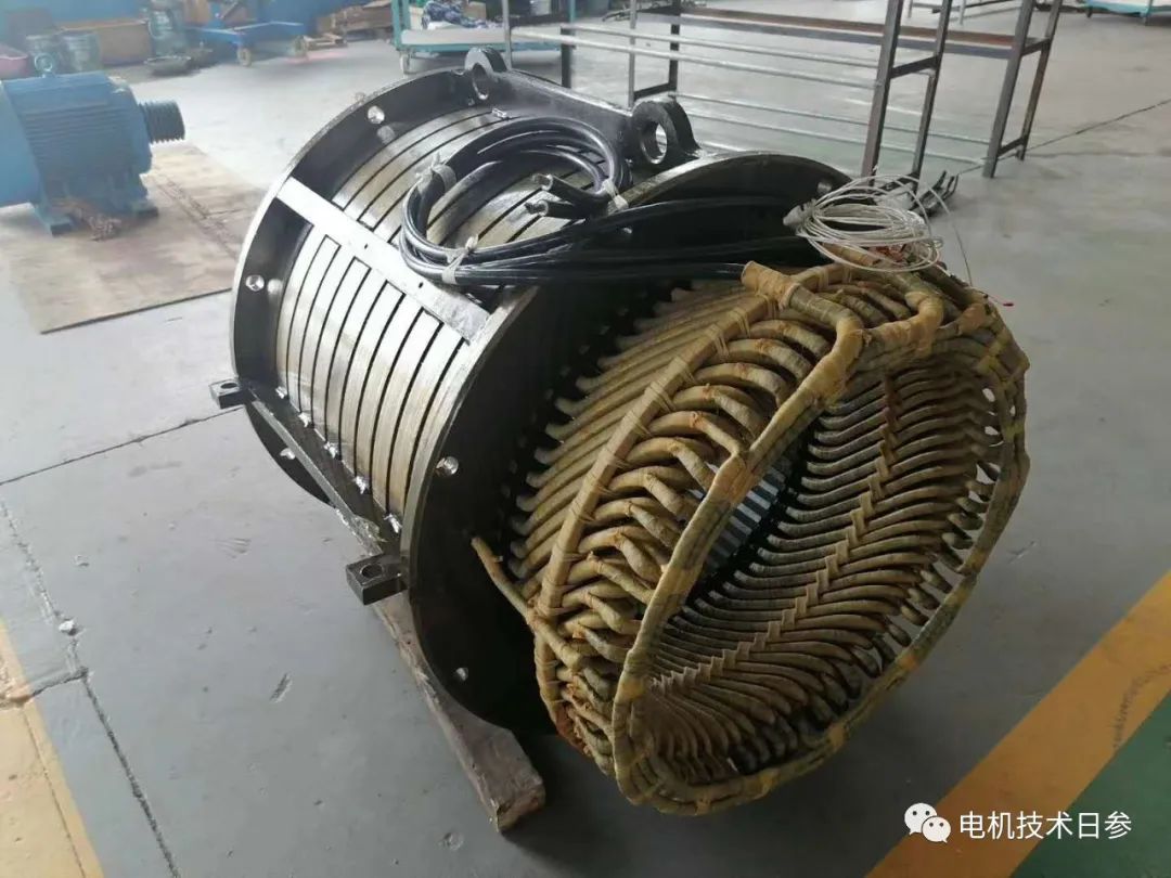 高效環(huán)保高壓電機繞組拆卸裝置